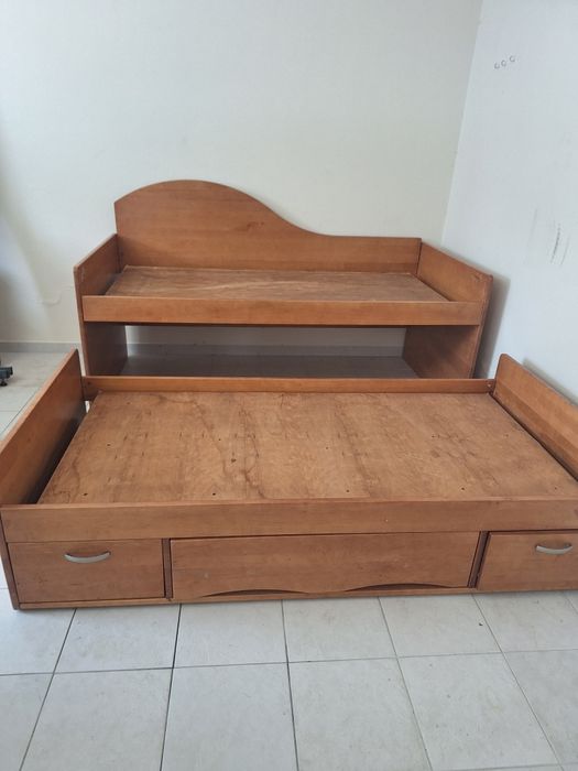 Camas Bliche em cerejeira