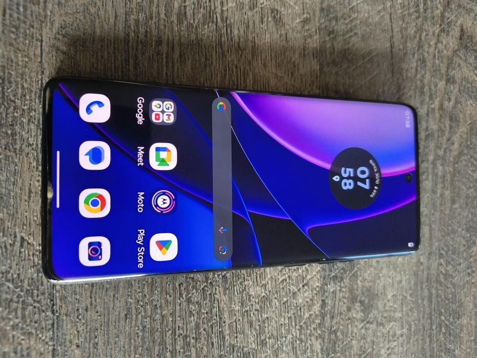 Motorola EDGE 40 ( 8GB / 256GB ) *GARANTIA*