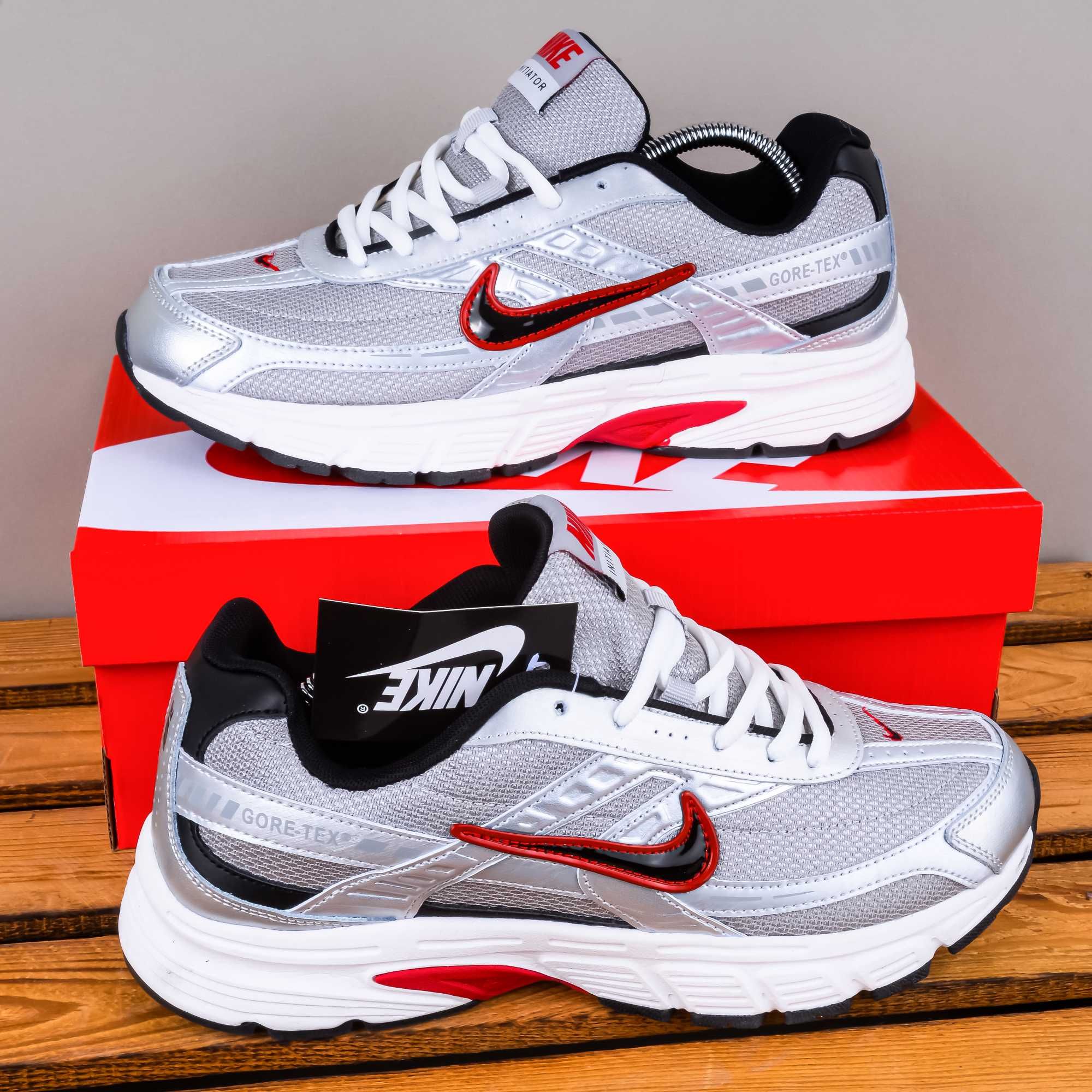 (1720) Чоловічі Кросівки Nike Initiator срібні (41-45) найк найки