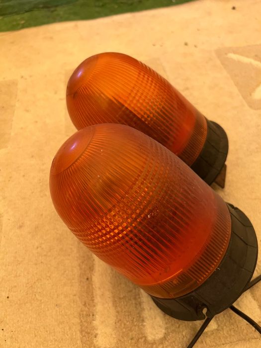 Lâmpadas de veículo lento