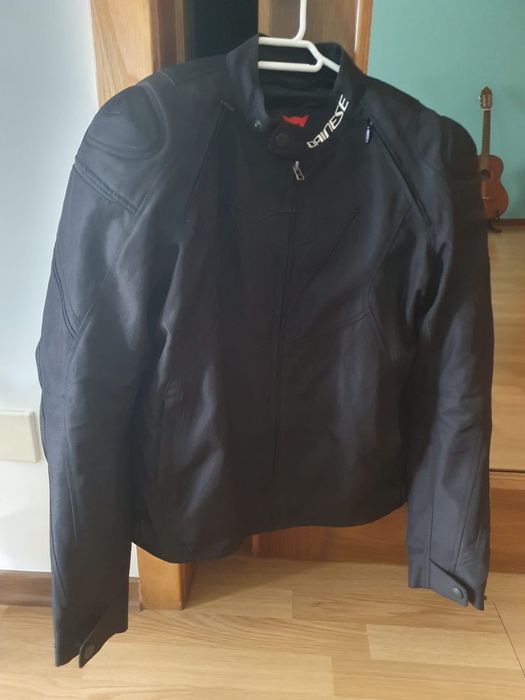 Vendo casaco dainese.