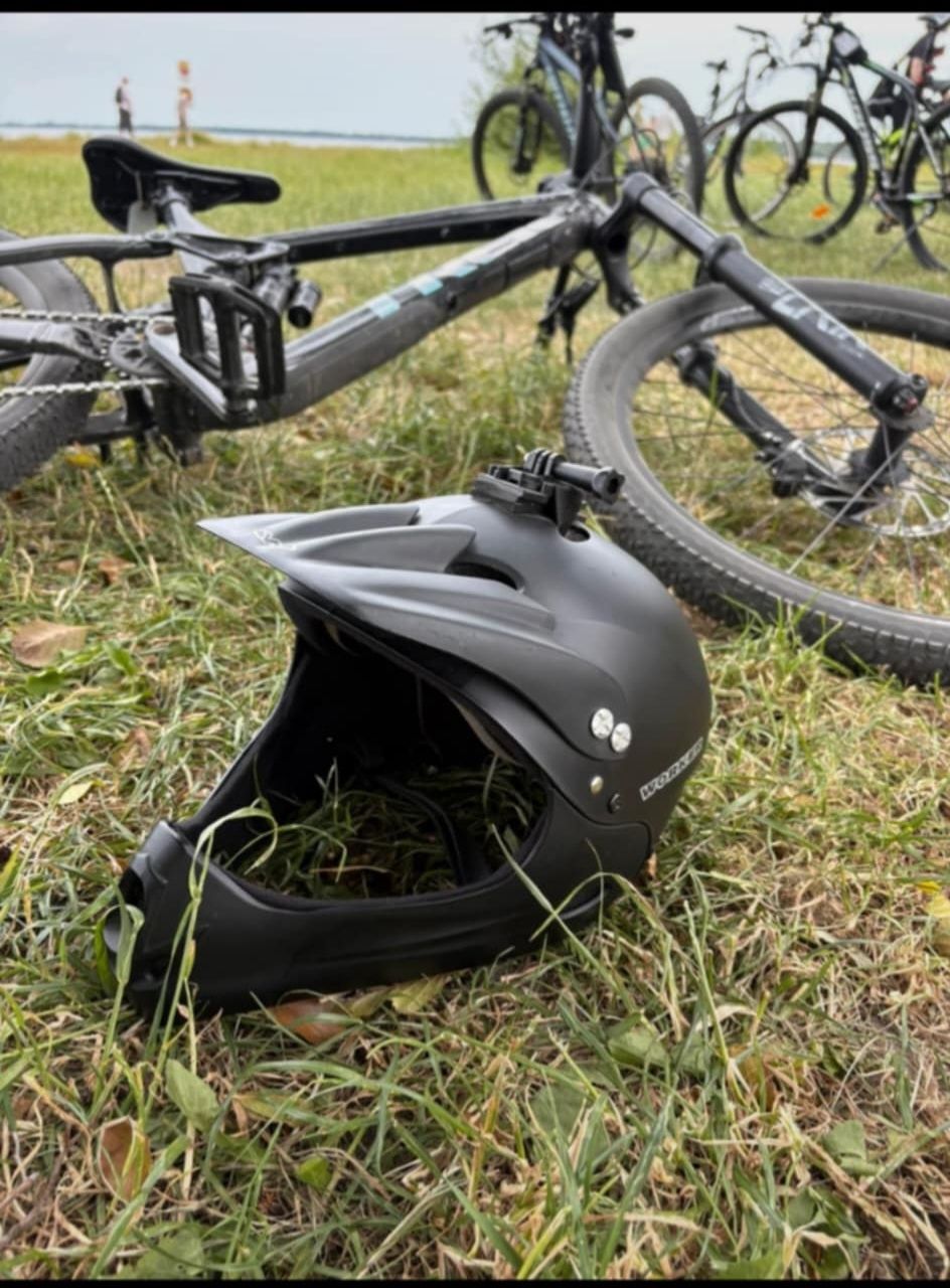 Kask na rower i hulajnoge 56-59