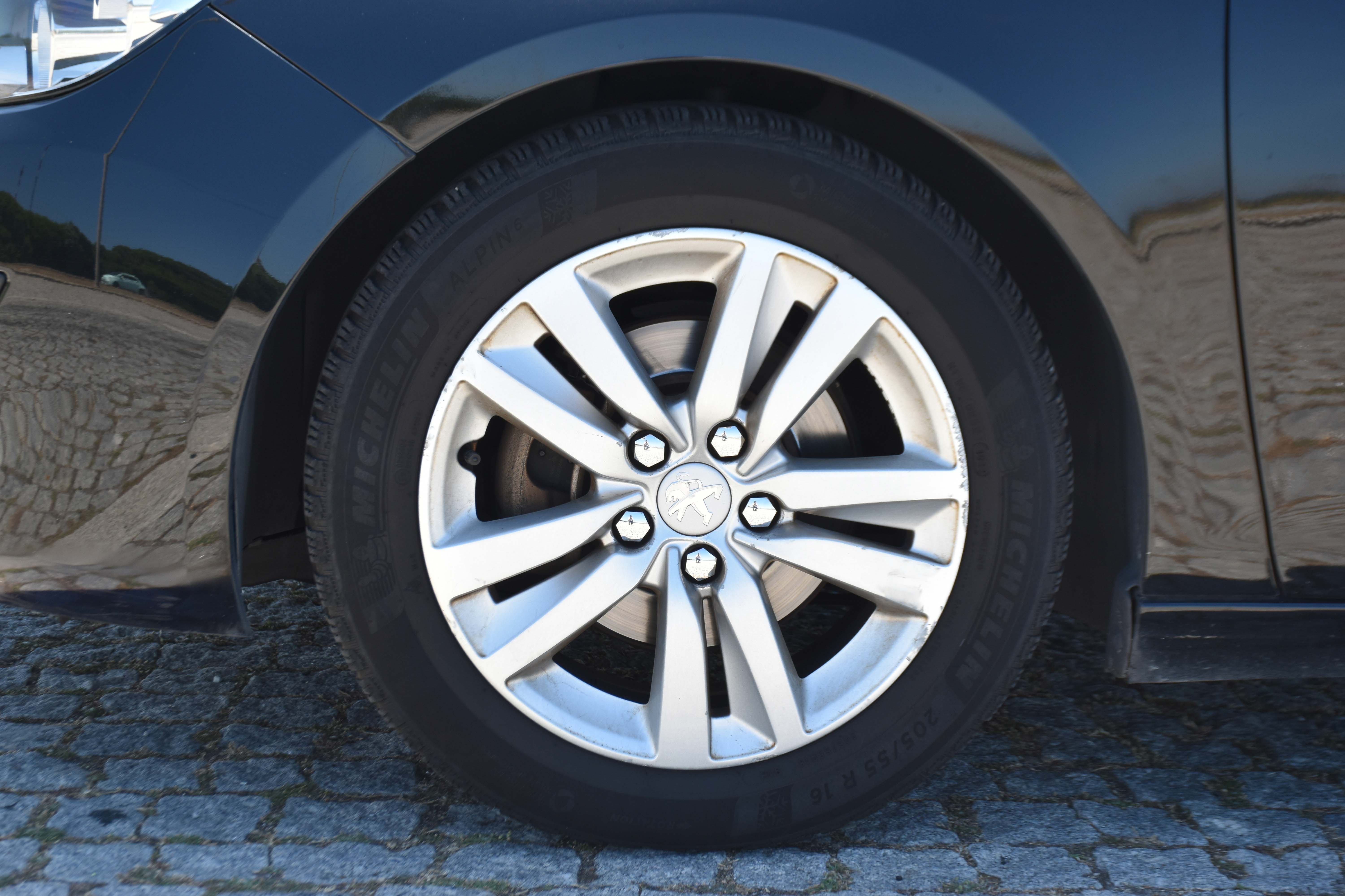 Peugeot 308 1.6 HDI - Desde 80€ /mês