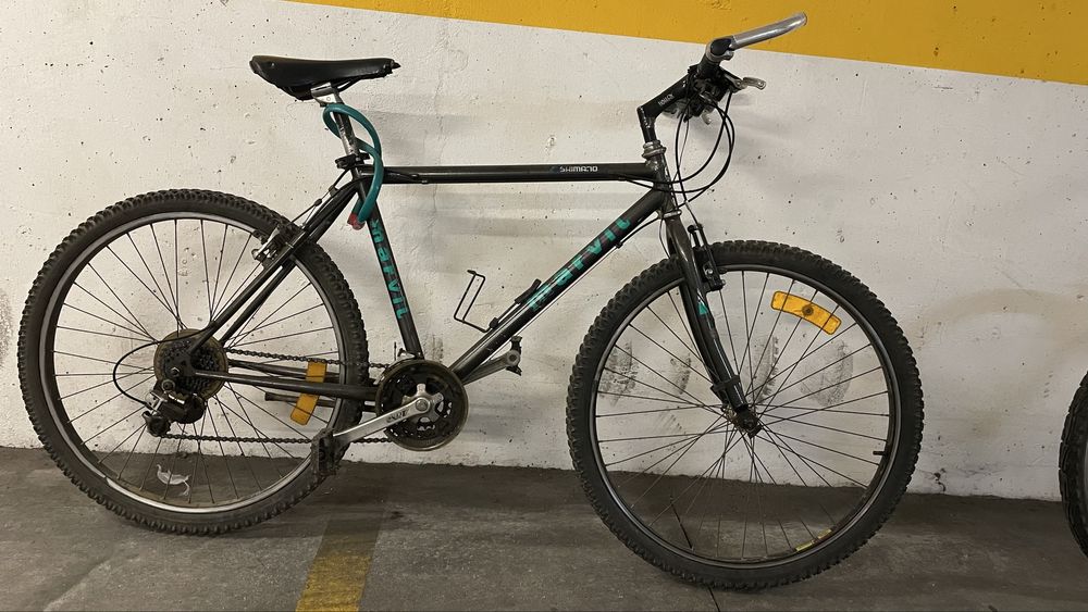 Bicicleta de Montanha Shimano 21 mudanças