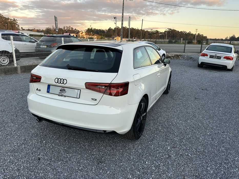 Audi A3 S-LINE Diesel Impecavel