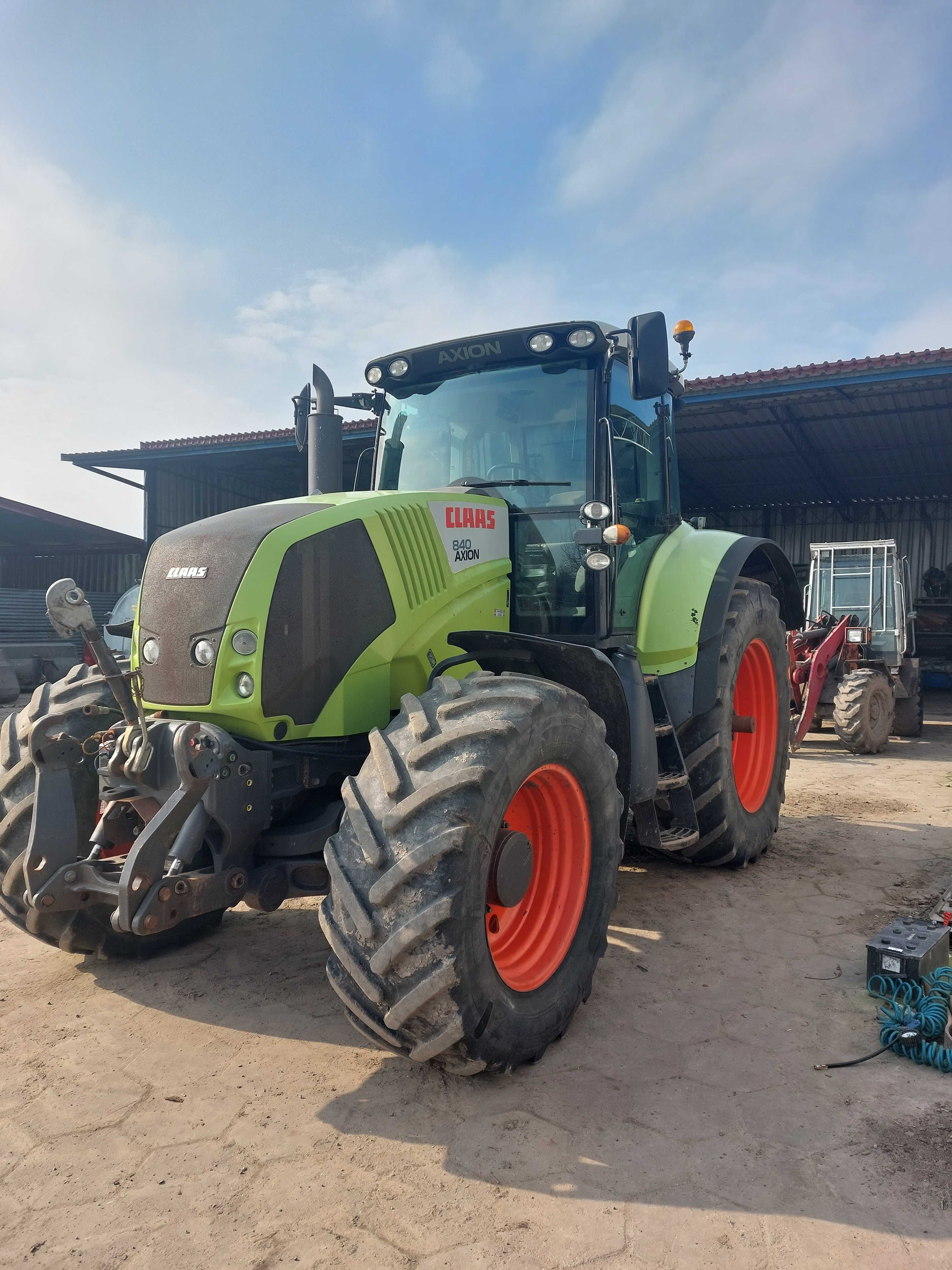 ciągnik rolniczy claas axion 840