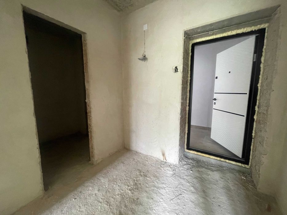 Продаж 1кім.квартири біля Парку і Озера! Ідеальний 5поверх!