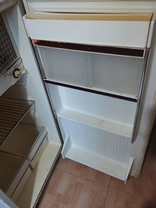 Ссср холодильник неробочий Мінськ 10, вінтаж, ретро