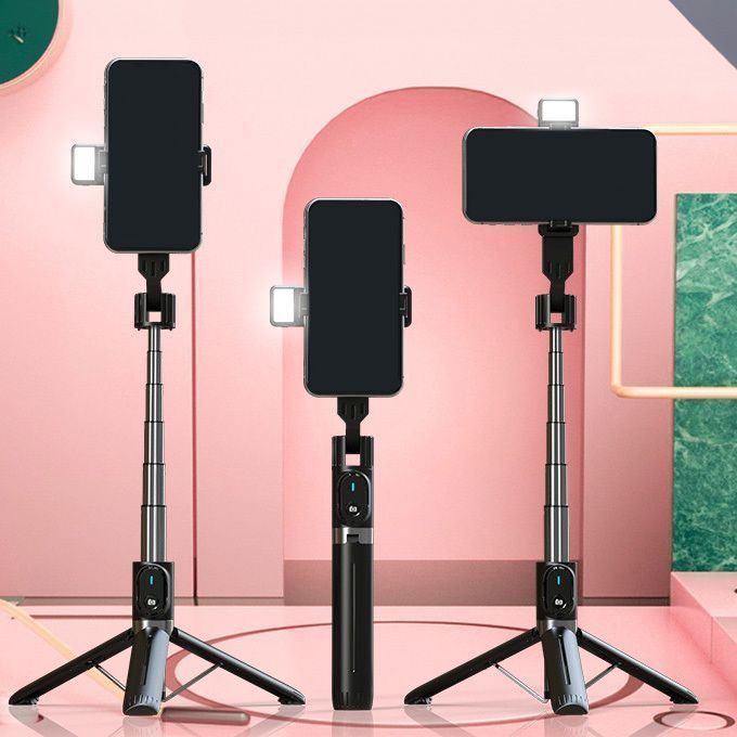 UCHWYT SELFIE - z pilotem bluetooth, tripodem i lampą LED - P90D