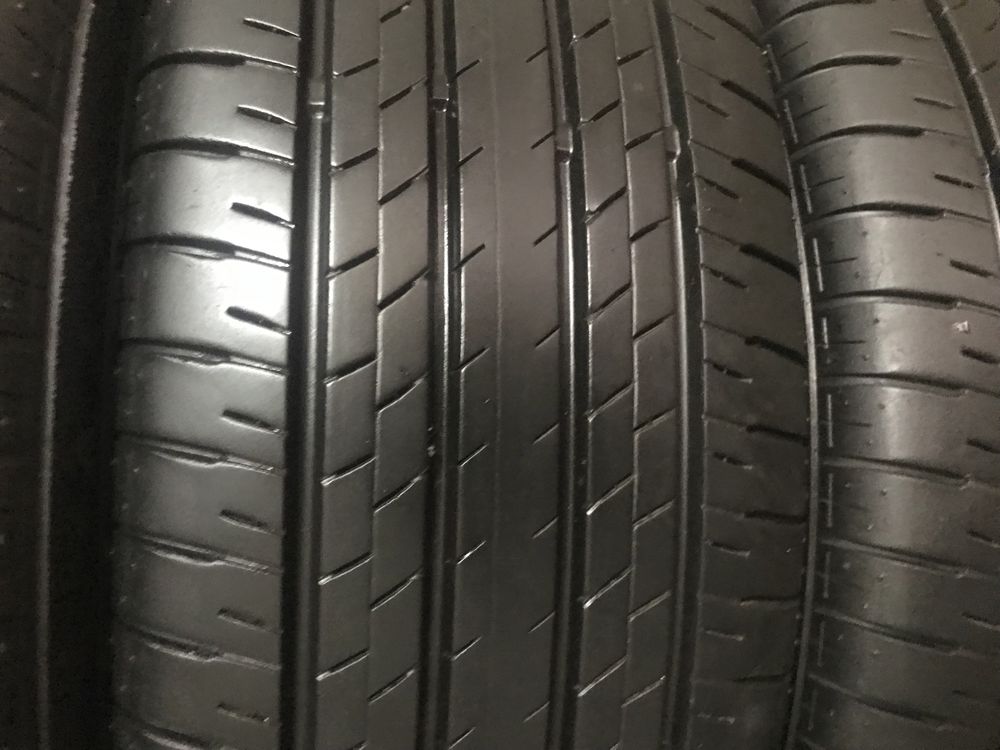 Шини літні для позашляховика Bridgestone Alenza 225/60 R18 100H