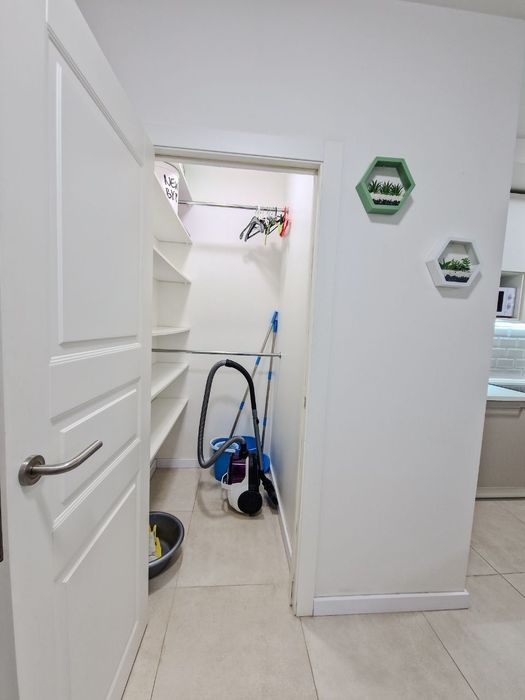 СВОБОДНА! Оболонь, Минская 10 мин пешком, Богатырская 6А, 2 эт