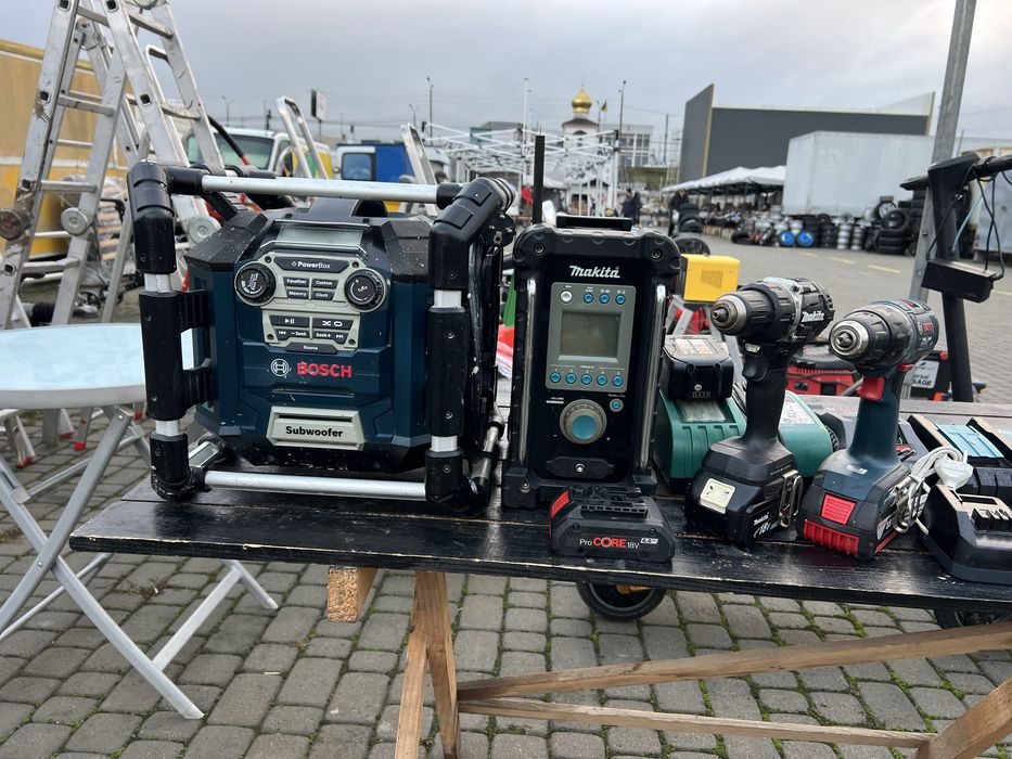 Колонка, зарядне, болгарка, шуруповерт,акумулятор Bosh, Makita, DeWalt