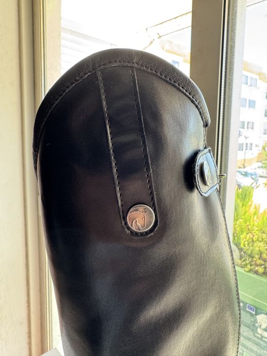 Vendo botas de montar a cavalo usadas 2 vezes, HORKA