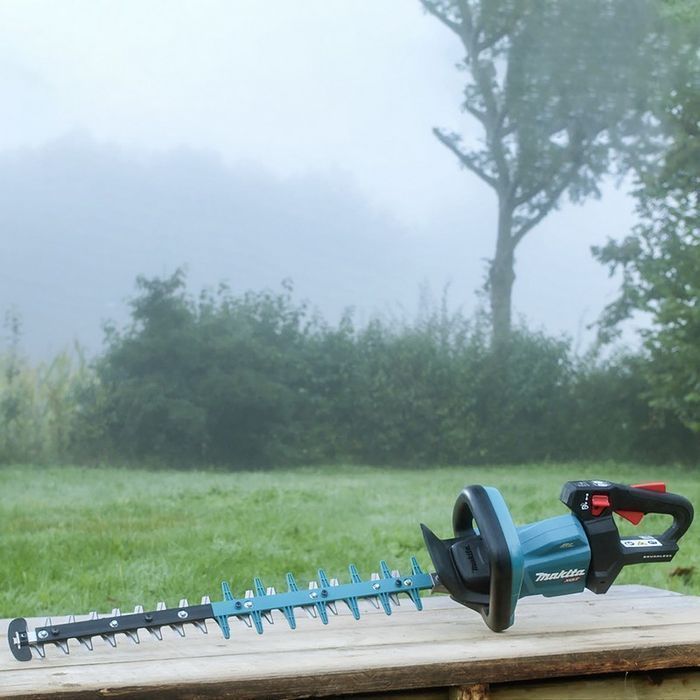 Nożyce Akumulatorowe Do Żywopłotu 600Mm Xgt 40V 0*Ah