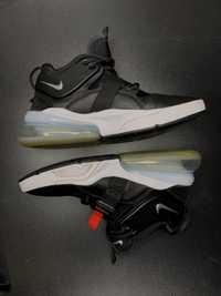 Nike Air Force 270