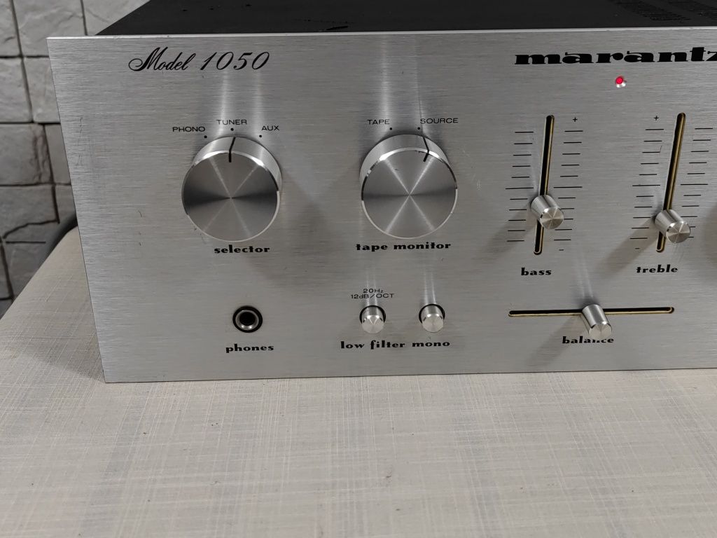 Marantz 1050 Wysokiej klasy wzmacniacz stereo vintage