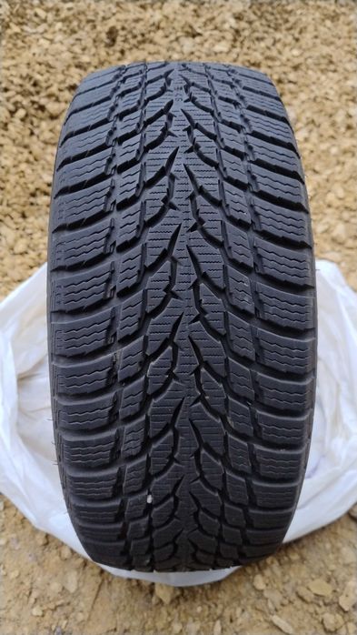 Opony zimowe Nokian Tyres SnowProof 1 4x 195/50R15 82H przebieg 4000km