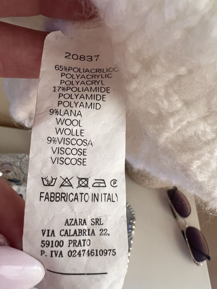 Piękny sweter oversize marki Azara  Made in Italy L-2XL