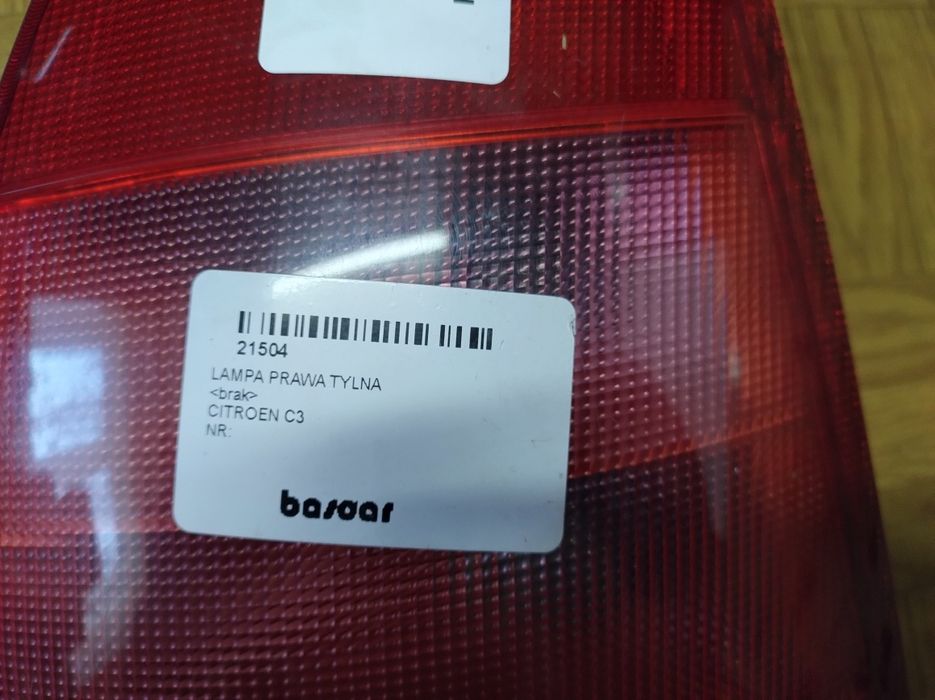 Lampa prawa tył citroen c3