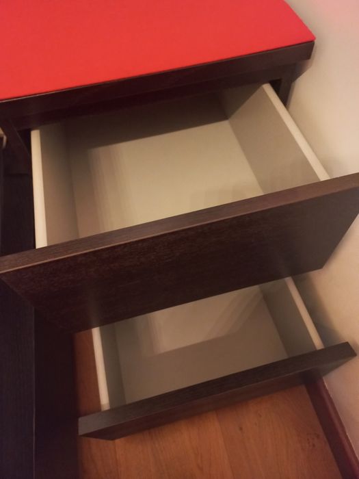 Cómoda Malm c/2 gavetas