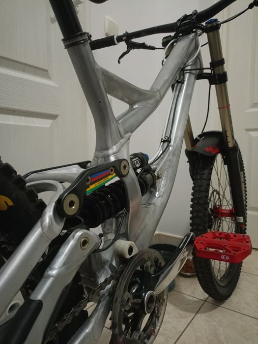 (WIELE GRATISOW) specialized demo 8 2011
