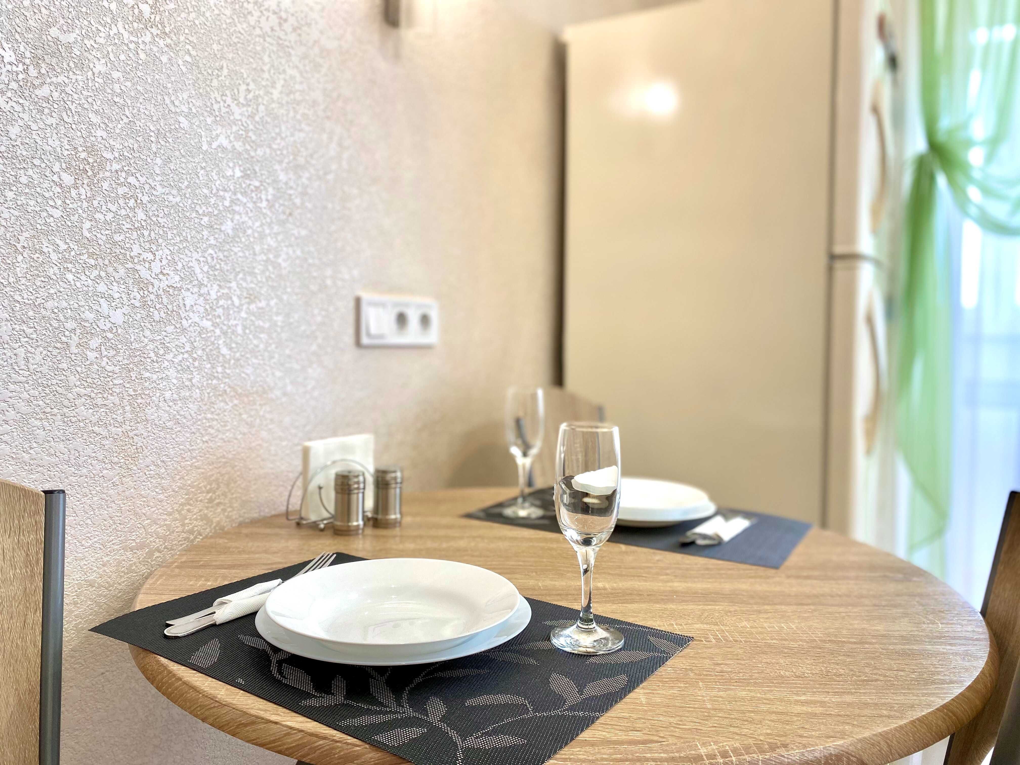 ApartPoltavа 2КІМН в НОВОБУДОВІ,ОКРЕМІ кімнати, ЦЕНТР, СВІТЛО завжди