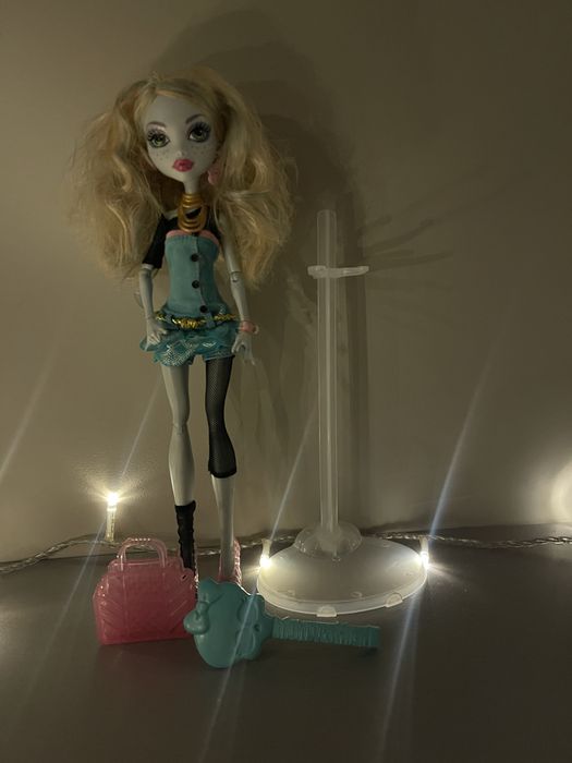 Продаж ляльки монстр хай monster high лагуна lagoona скул заут