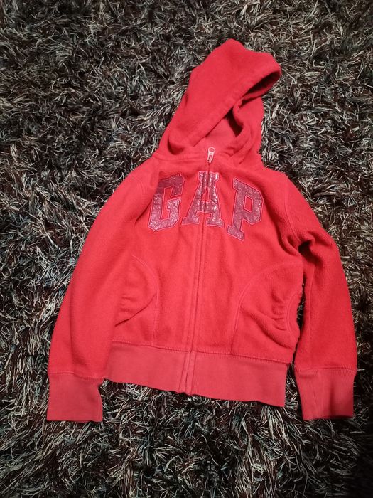 Sprzedam  bluzę  dla dziewczynki  z polaru