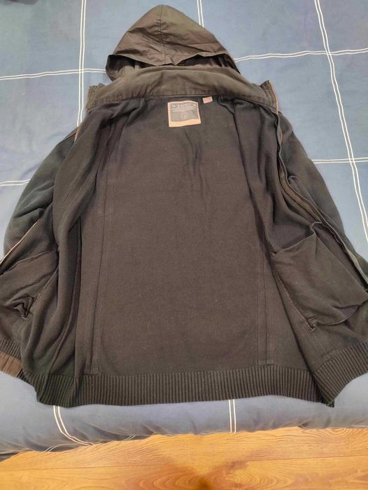 Casaco preto da Esprit tam. XL em bom estado