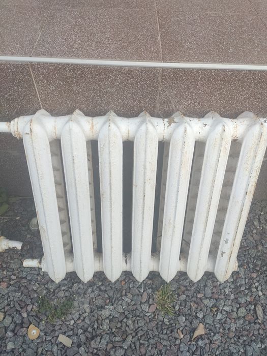 Чавунні батареї.