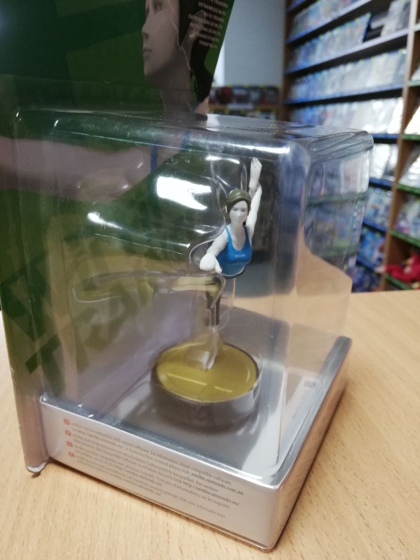 Akcesoria Amiibo Super Smash Bros Wii Fit Trainer No. 8 Wii U
