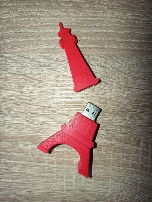 Б/у техніка навушники,світильники,екшн камера, адаптер флешка, колонка