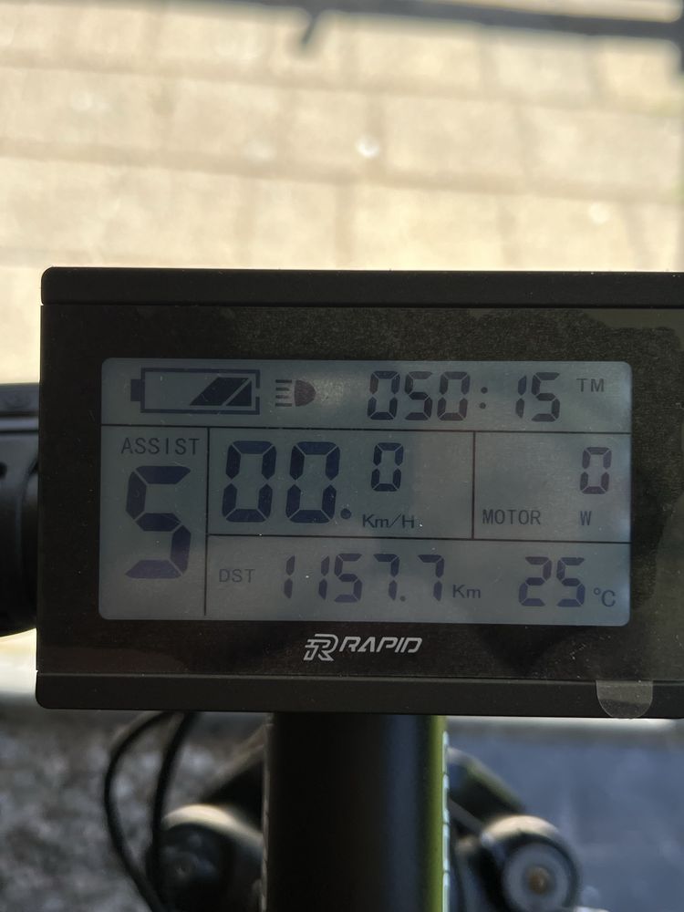 Rower elektryczny CUBE LTD 29