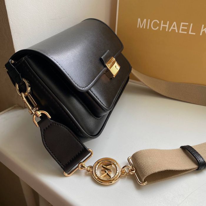 Сумка Michael Kors Bradshaw 2 ремінця