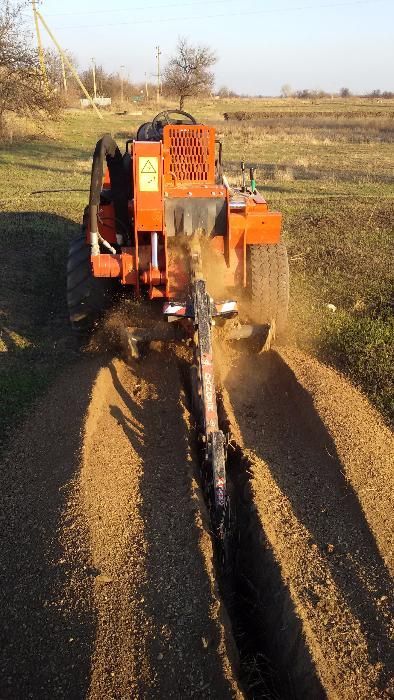 Аренда, Услуги траншеекопателя, бары DITCH WITCH RT-45