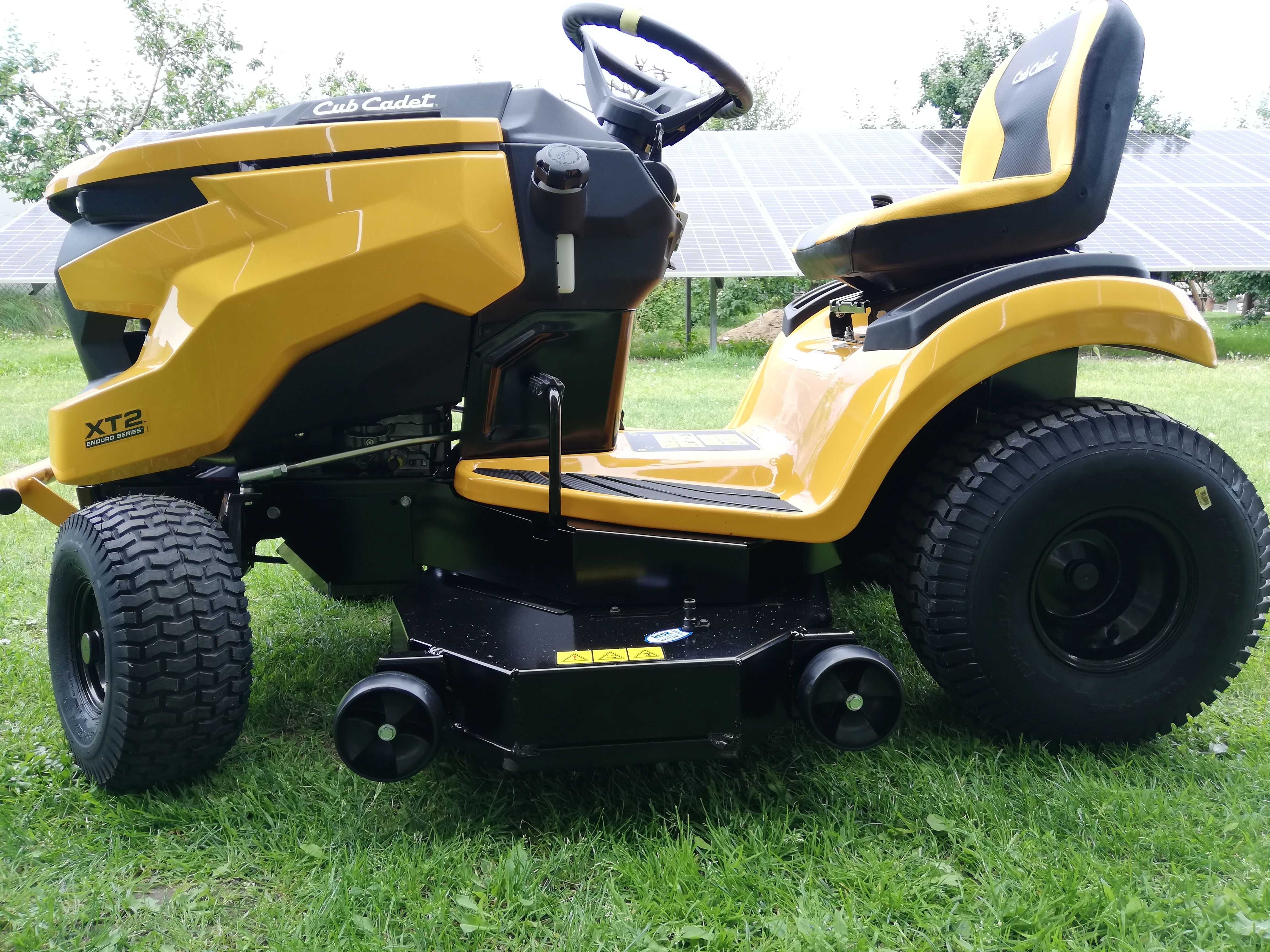 Traktorek kosiarka Cub Cadet 22KM 117cm do wysokiej trawy XT2QS117