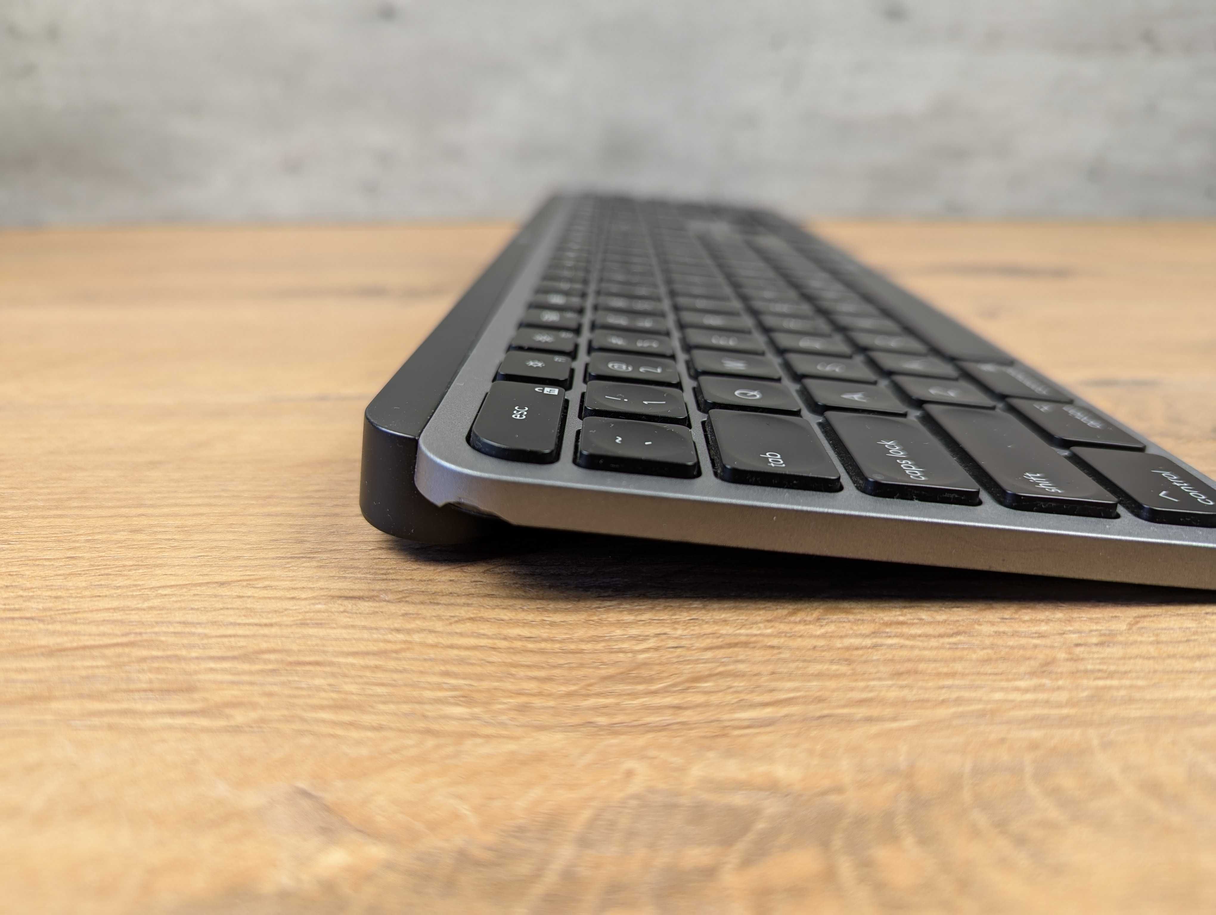 logitech mx keys for mac układ ANSI płaski enter