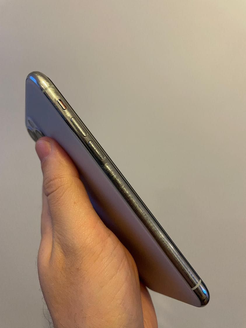 iPhone 11 Pro biały