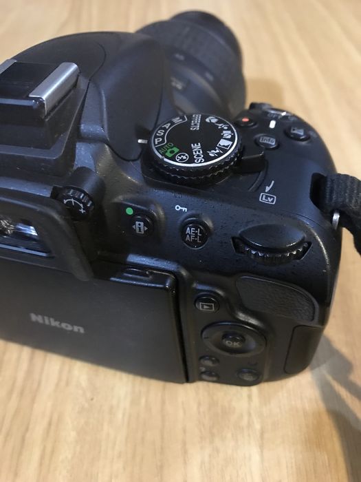Camara Nikon D5100 com saco e tripé