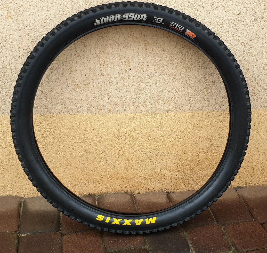 OPONA Rowerowa MAXXIS AGGRESSOR 26x2,30 2x120TPI TR DD Zwijana Dobra