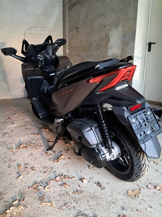 Skuter Honda Forza 125 KUFER GRATIS