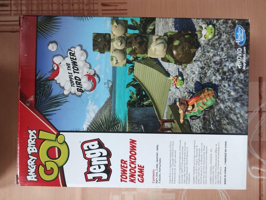 Tower knocdown gra Hasbro