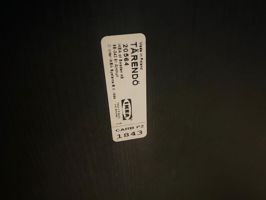 Mesa preta do ikea