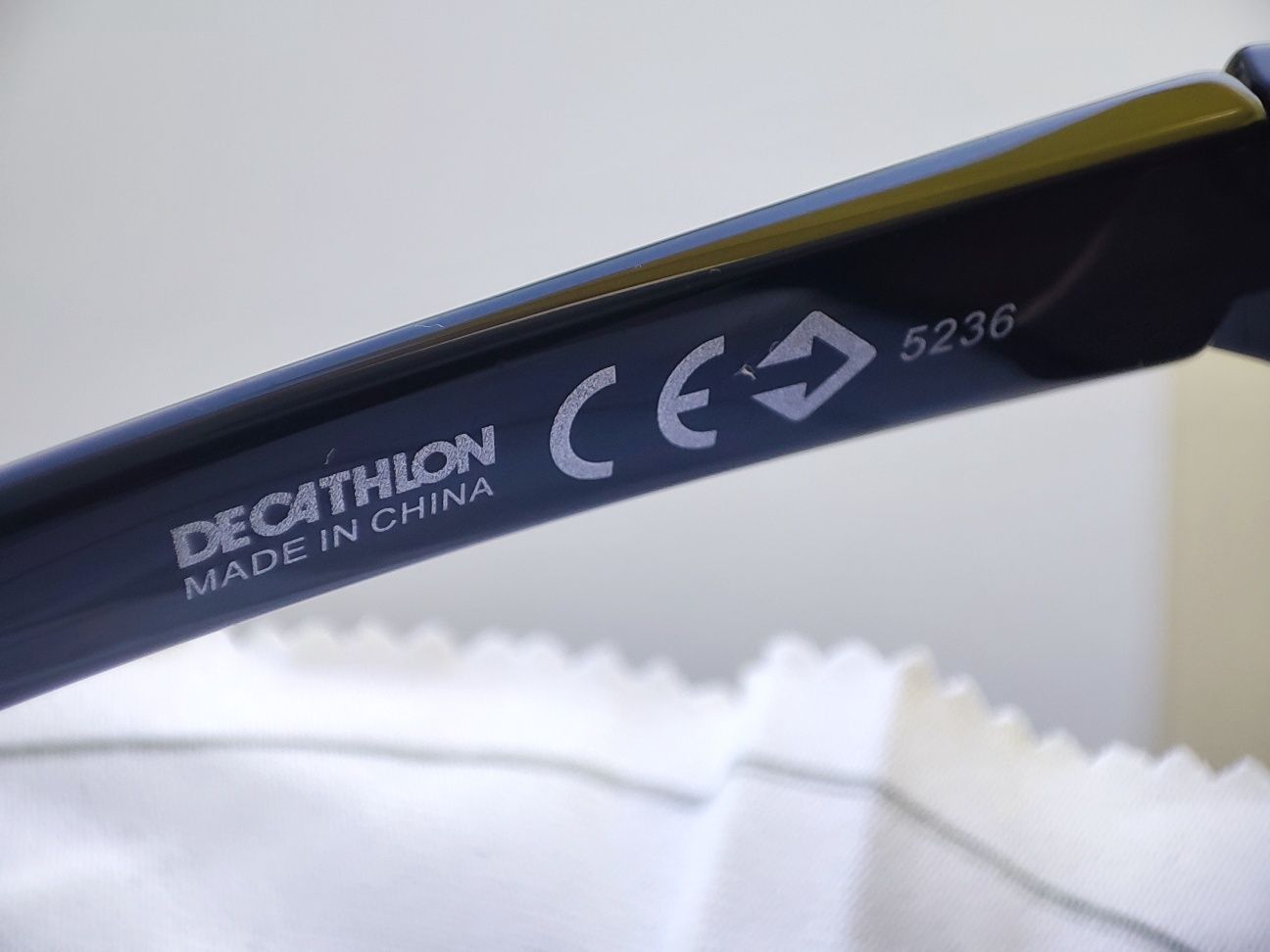 Óculos de sol de caminhada Decathlon