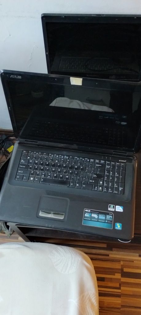 Laptopy na części lub do naprawy