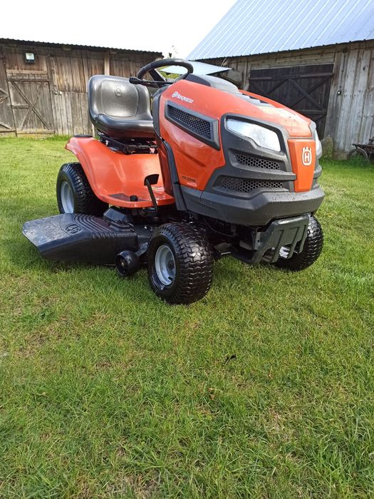 Traktorek kosiarka Husqvarna Briggs stratton 22 koni V2