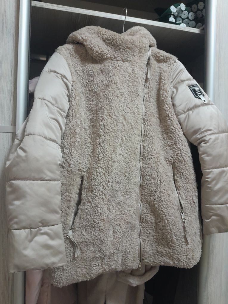 Продам зимову куртку
