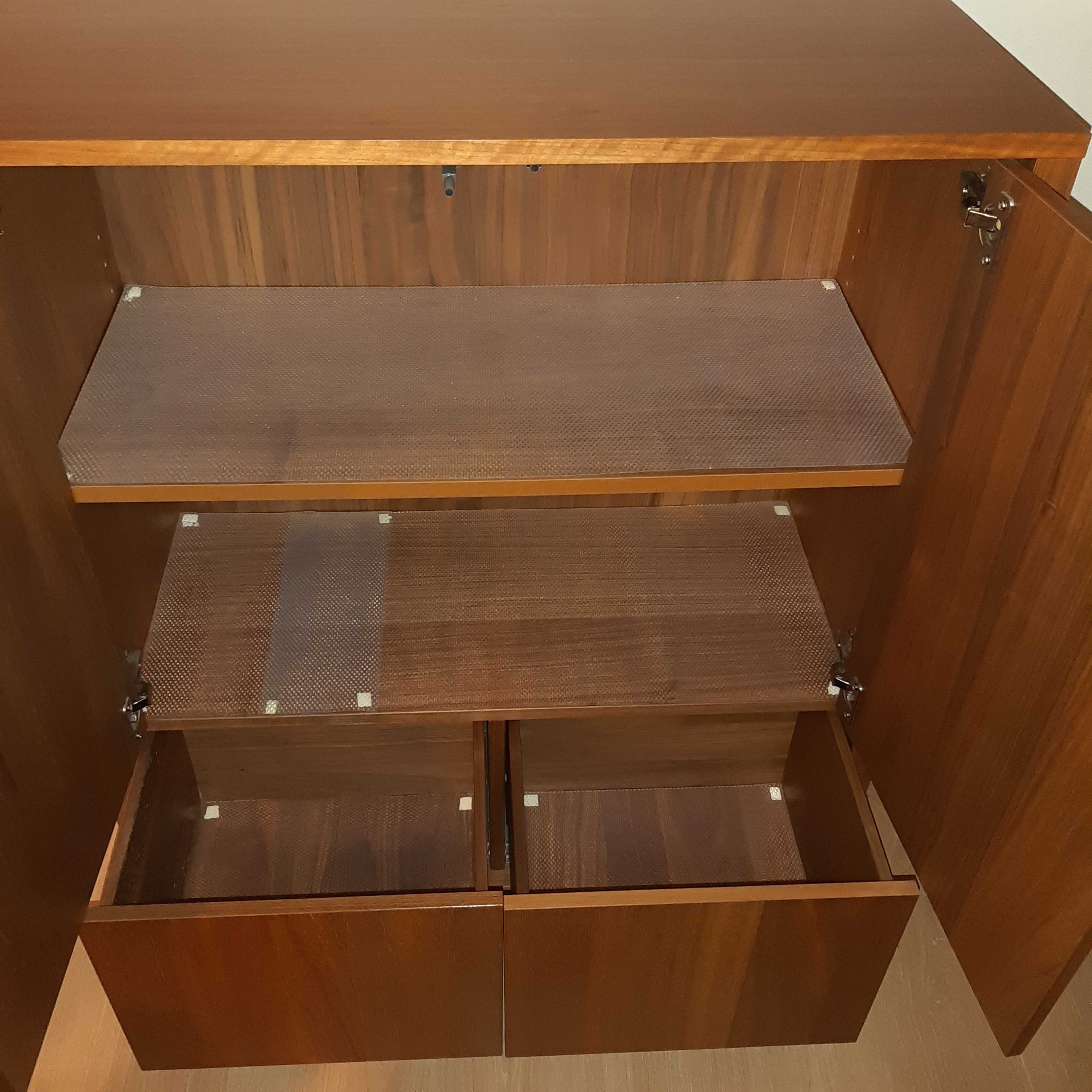 Armário IKEA STOCKHOLM em nogueira - Dim.(L x A x P): 90 x 107 x 40 cm