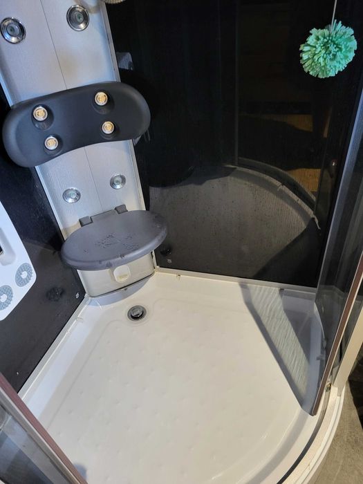 Kabina prysznicowa z sauną 90