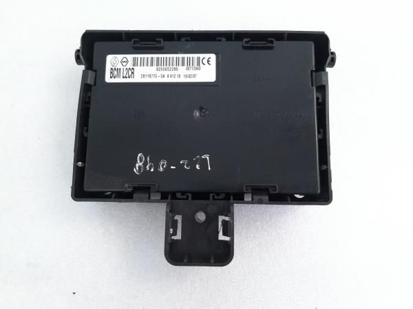 Caixa fusíveis / SAM / BSI RENAULT Clio III (BR0/1, CR0/1)